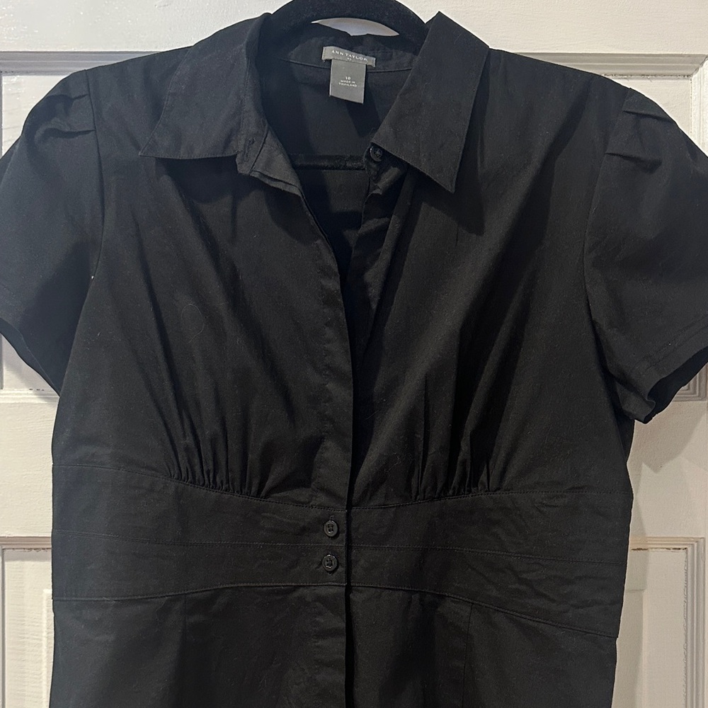 Ann Taylor Classic Black Top